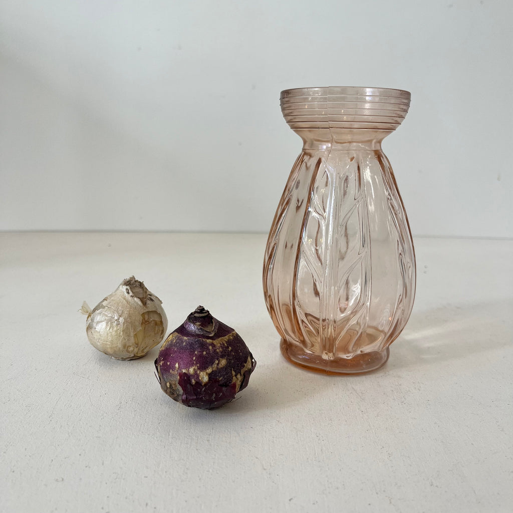 Antique hyacinth vase (pink)