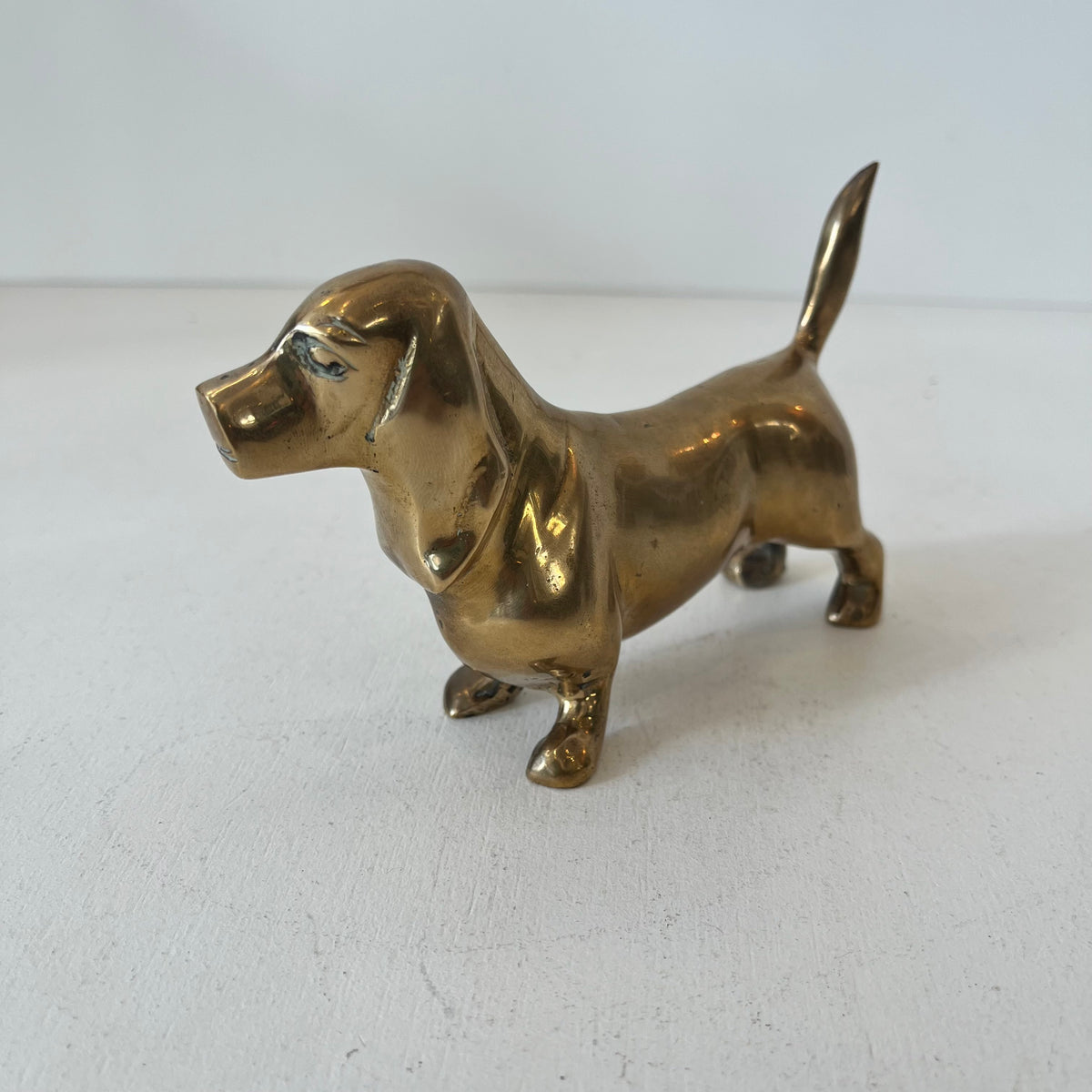 Chien en laiton