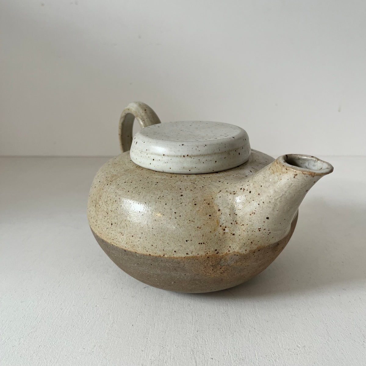 Théière en grès années 70
