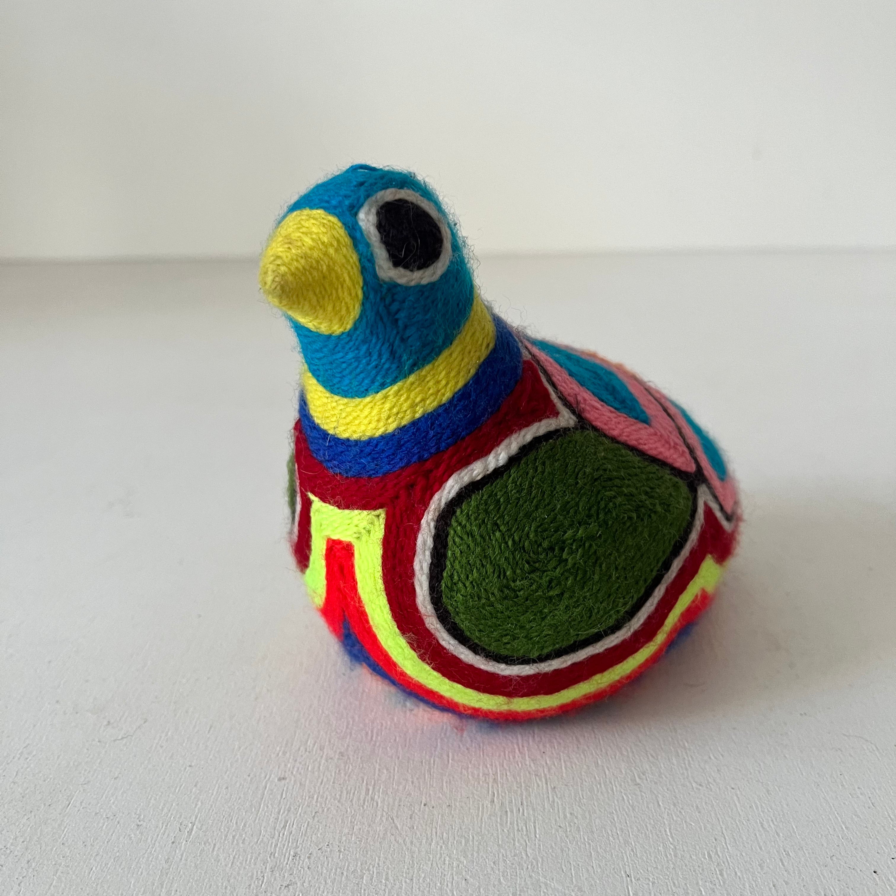 Oiseau huichol d'art populaire mexicain
