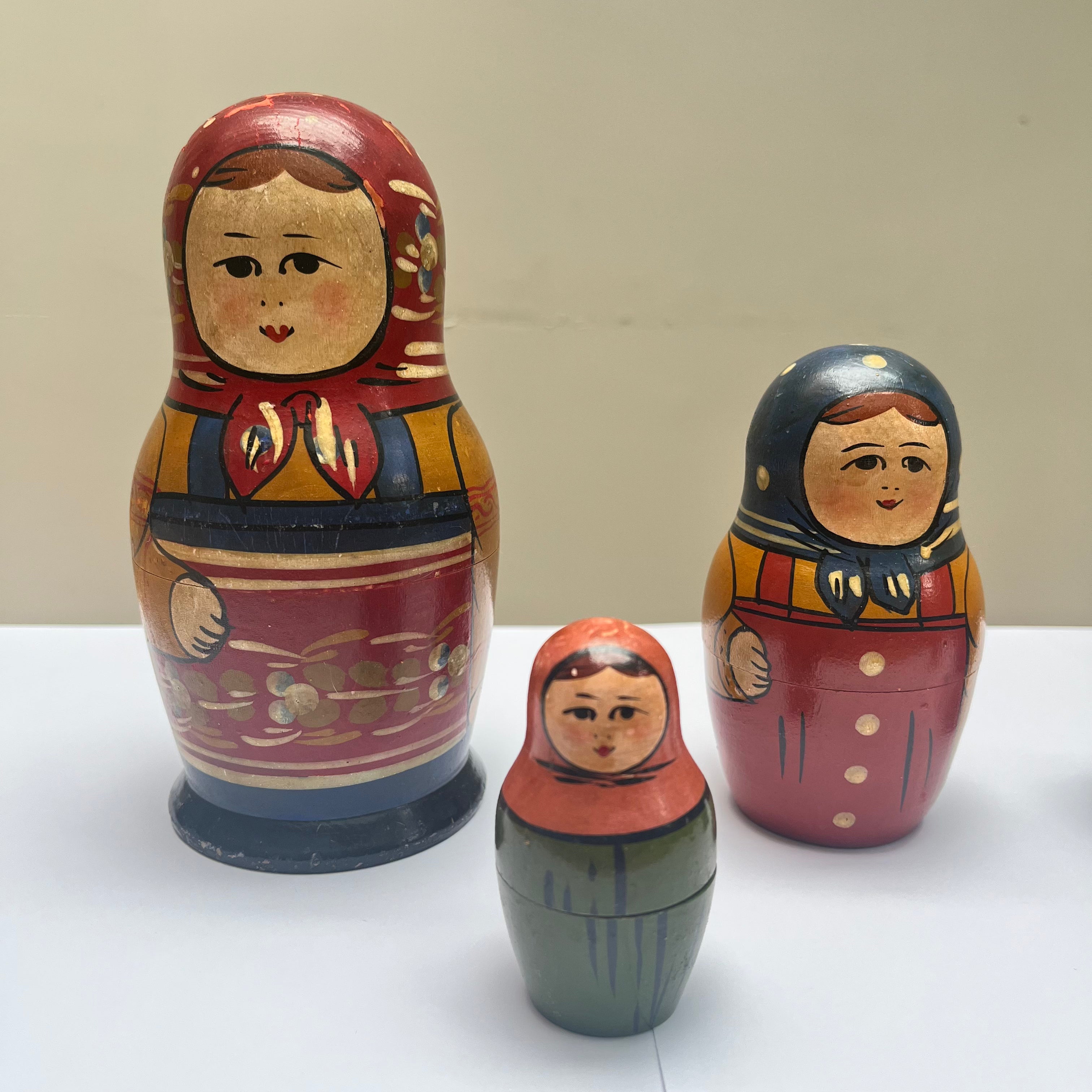 Série de 5 poupées russes gigognes
