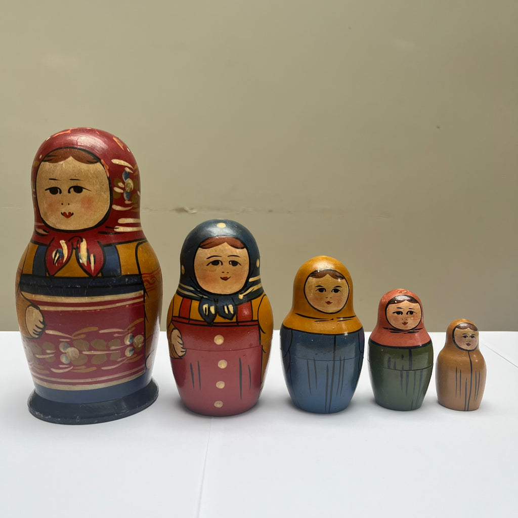 Série de 5 poupées russes gigognes